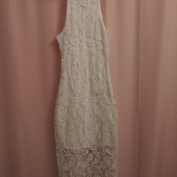 Dress - Picture 6 of 8